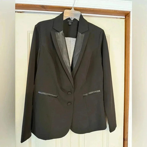 TORRID Womens Black Blazer Size 0 - Picture 1 of 9